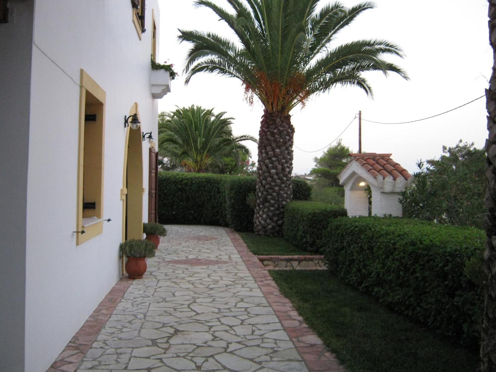 Cerigo House Apartment *